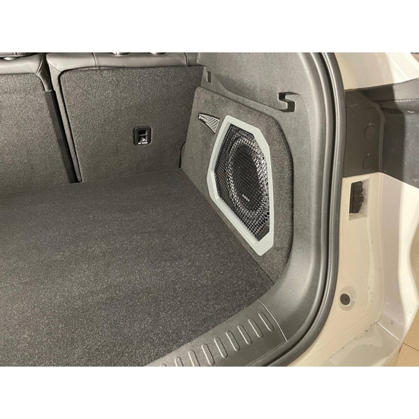 Короб Стелс Haval F7 и F7X 1 поколение правая 10" (с грилем, без подстветки)