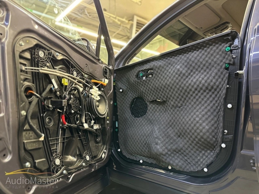 Шумоизоляция Hyundai Santa Fe 7.jpg Шумоизоляция Hyundai Santa Fe 7.jpg