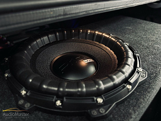 Установка громкой аудиосистемы в автомобиль Hyundai Solaris 2