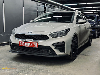 Громкий повседнев в Kia Cerato