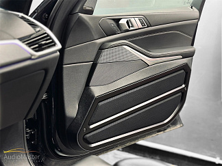 Установка громкой аудиосистемы в BMW X5 G05