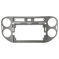 Переходная рамка INCAR RVW-FC633 9 дюймов (2011-2016 Tiguan) SILVER