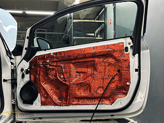 Автозвук и шумоизоляция дверей в Opel Astra J GTC