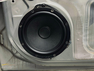 Замена штатной акустики в автомобиле Opel Astra H