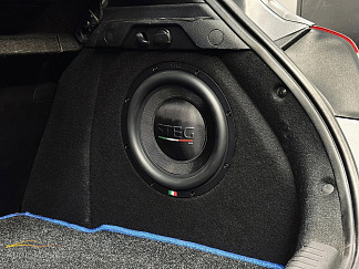 В автомобиле Hyundai i30 мы произвели установку аудиосистемы, ориентированную на качество звучания