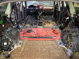 Аудиосистемв в Hyundai Santa Fe