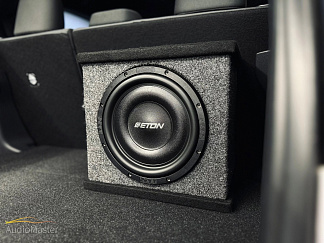 Шумоизоляция дверей и установка аудиосистемы в Toyota Yaris