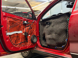 Автозвук и шумоизоляция дверей в Kia Rio X